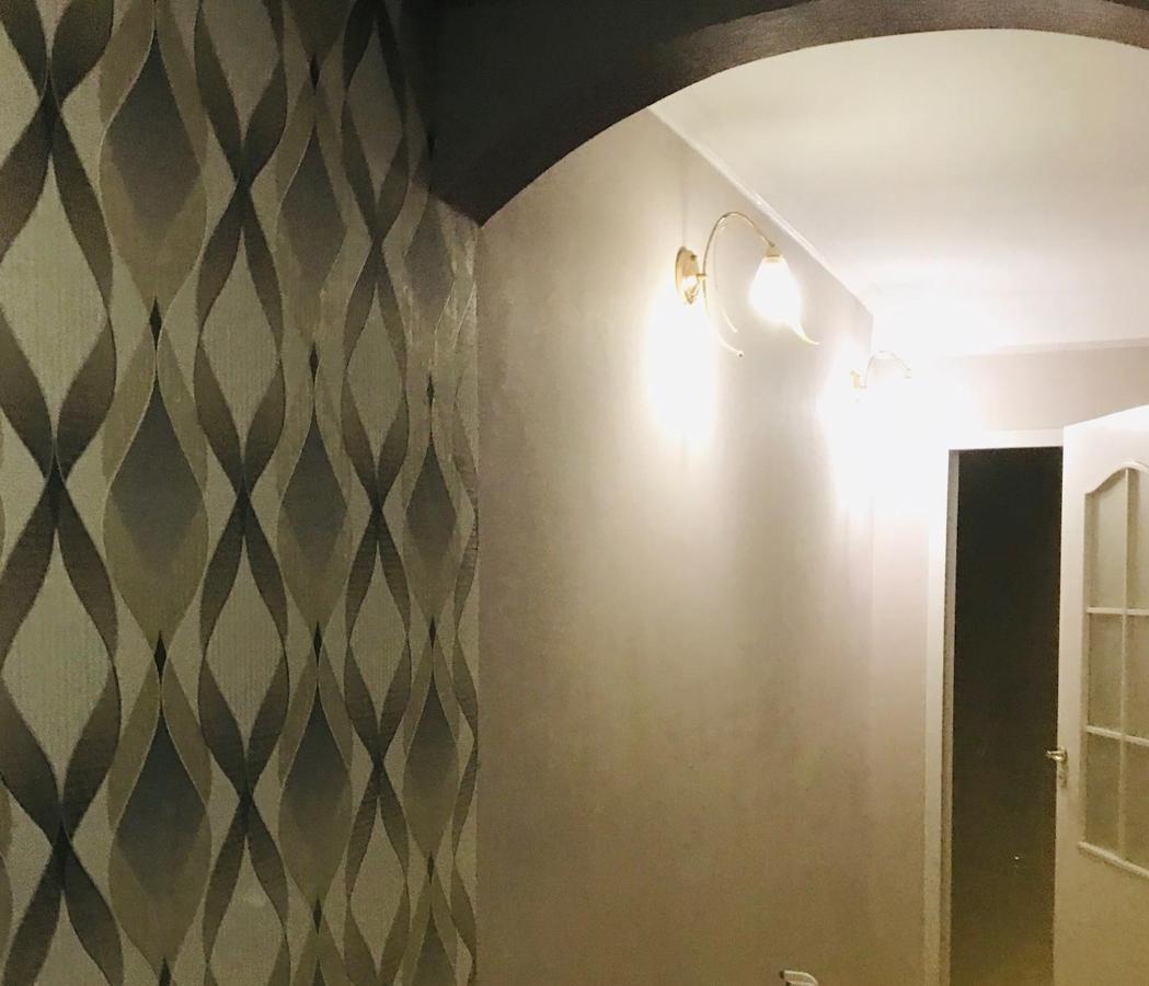 Apartment near metro Pecherskaya Kiev Bagian luar foto